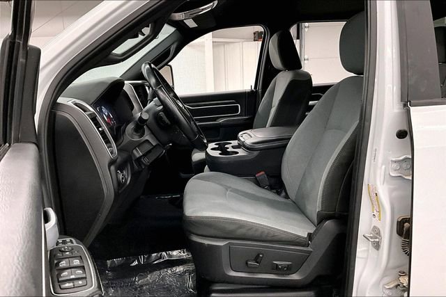 Used 2024 RAM 3500 Big Horn image 23