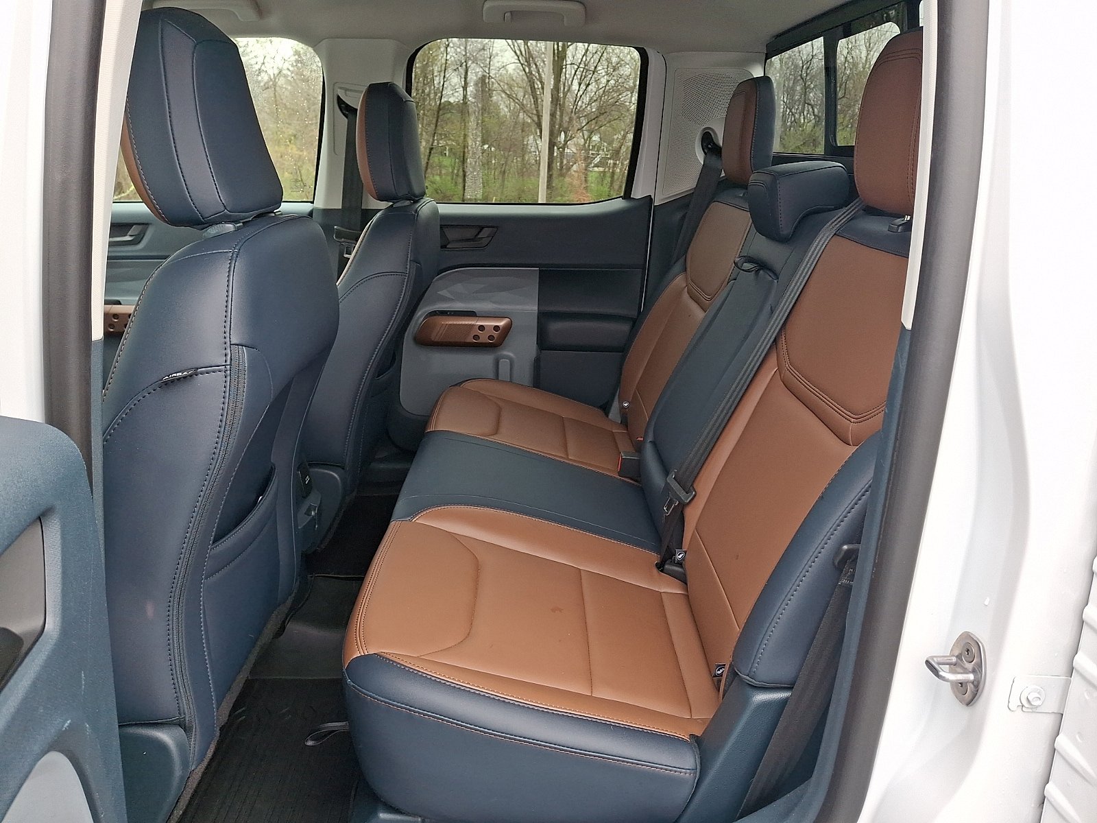 Used 2024 Ford Maverick Lariat image 10