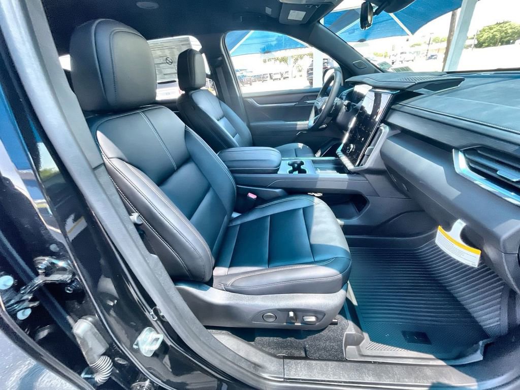 New 2026 GMC Acadia Elevation w/ Elevation Premium Package image 36