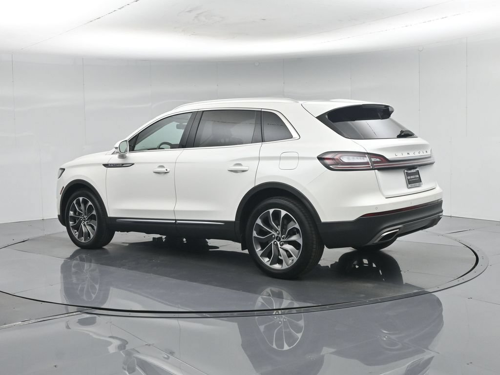 Used 2023 Lincoln Nautilus Reserve w/ Luxury Package AWD/4WD image 6