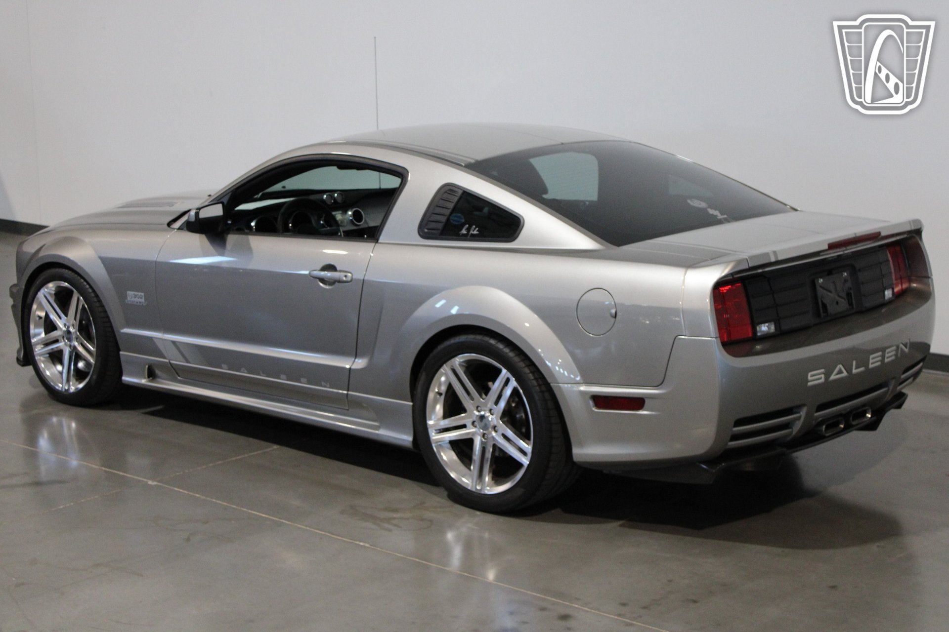 Used 2008 Ford Mustang GT RWD image 9
