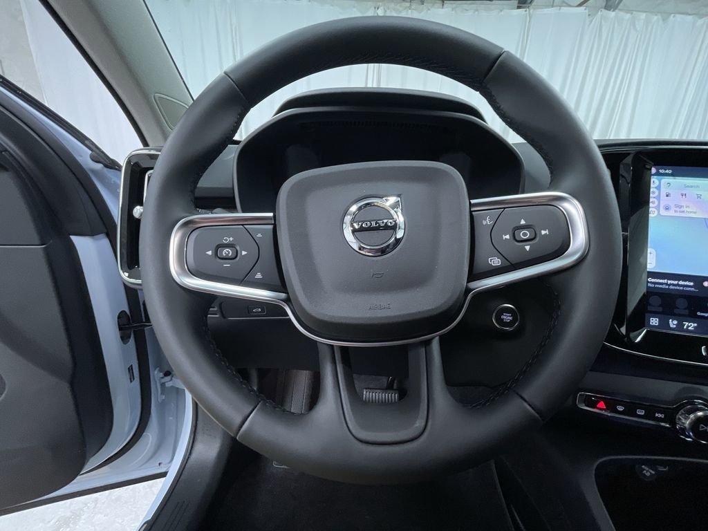 New 2026 Volvo XC40 B5 Plus w/ Protection Package Premier AWD/4WD image 16