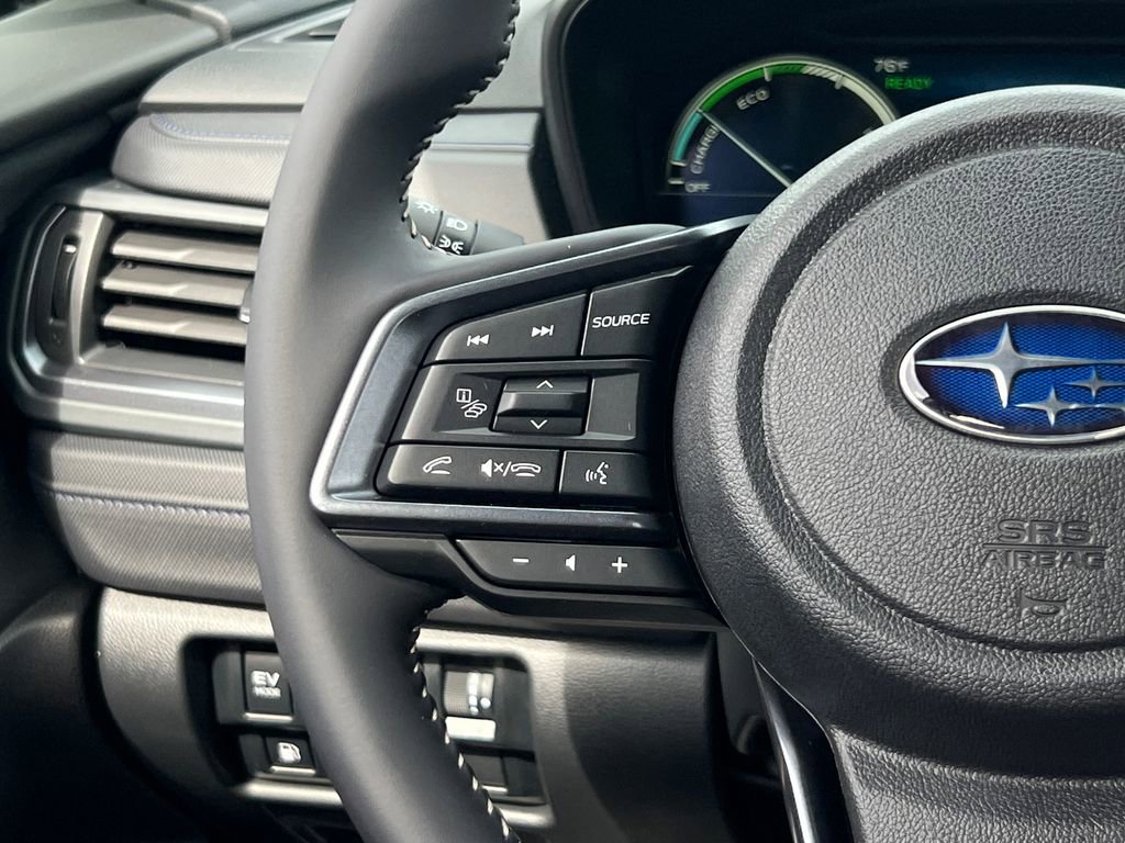 Used 2025 Subaru Forester Limited w/ Popular Package image 27