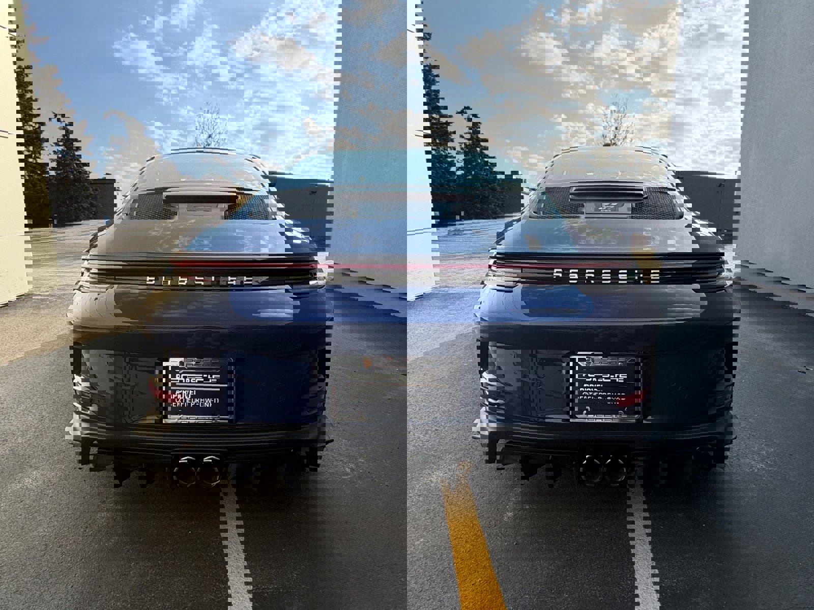 Certified 2022 Porsche 911 GT3 image 8