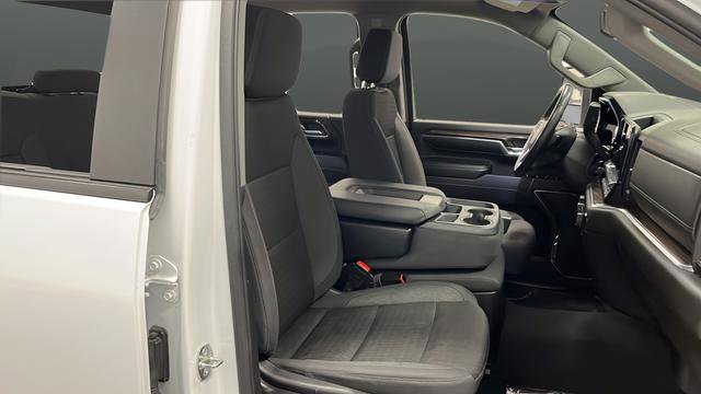 Used 2024 Chevrolet Silverado 2500 LT image 10