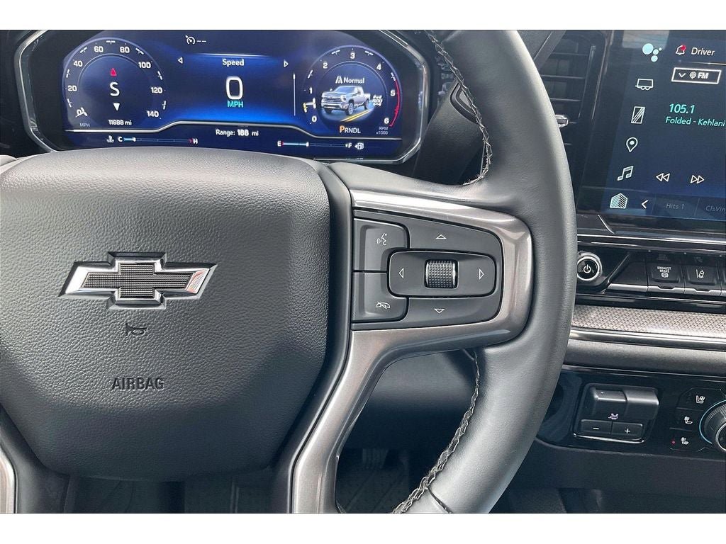 Used 2025 Chevrolet Silverado 2500 ZR2 w/ Technology Package AWD/4WD image 21