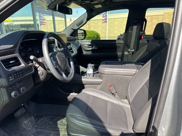 Used 2024 Chevrolet Tahoe Z71 w/ Luxury Package image 8
