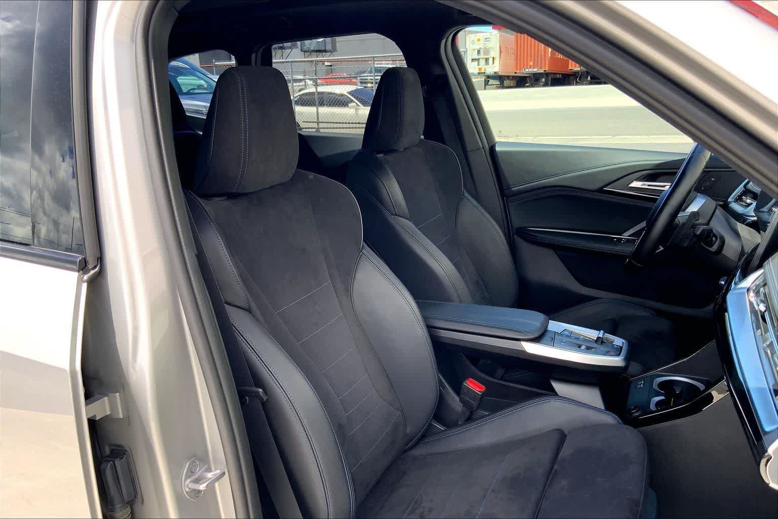 Used 2023 BMW X1 xDrive28i AWD/4WD image 13