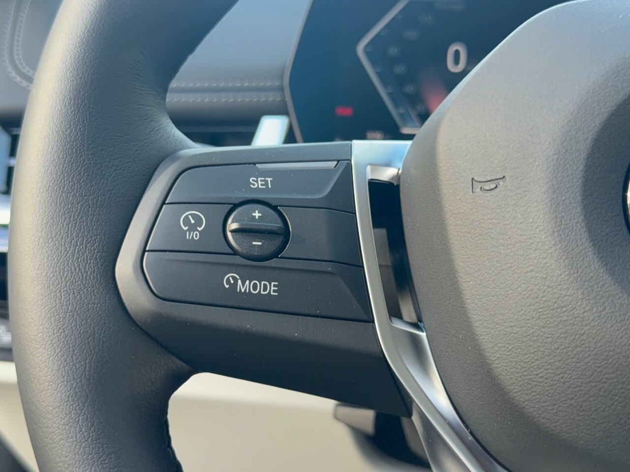 New 2027 BMW X1 xDrive28i AWD/4WD image 18