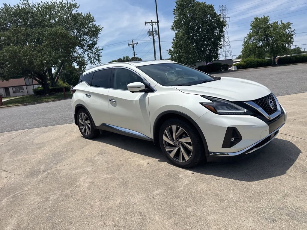 Used 2020 Nissan Murano SL w/ Moonroof Package AWD/4WD image 2