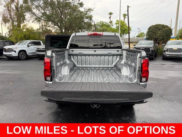 Used 2025 Chevrolet Colorado W/T w/ WT Custom Package RWD image 16