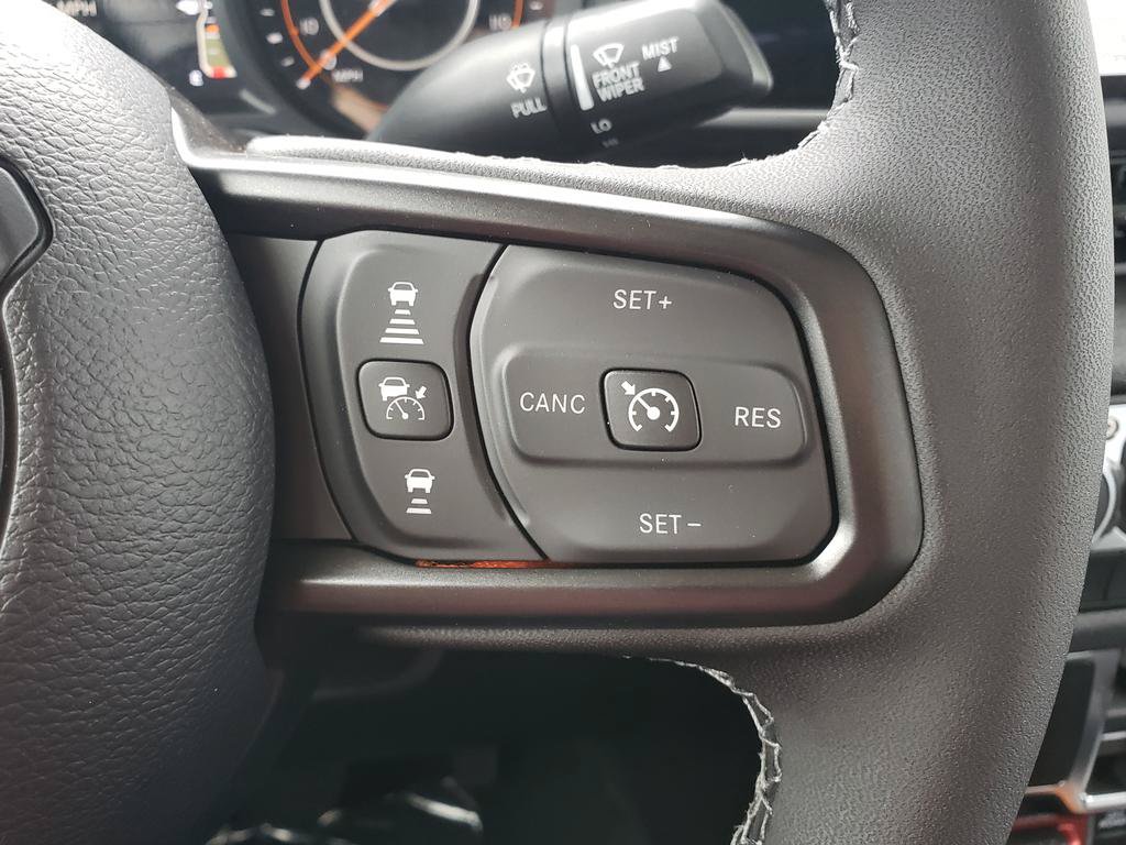 New 2026 Jeep Gladiator Sport AWD/4WD image 18