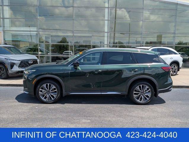 Certified 2026 INFINITI QX60 Luxe w/ Cargo Package FWD image 2