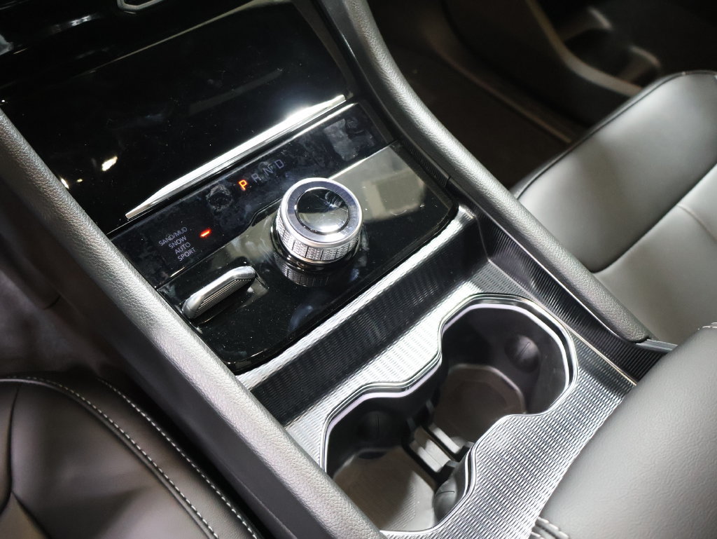 New 2027 Jeep Grand Cherokee Limited AWD/4WD image 23