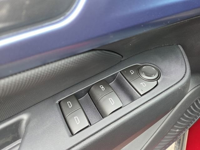 New 2026 Chevrolet Equinox EV LT image 9