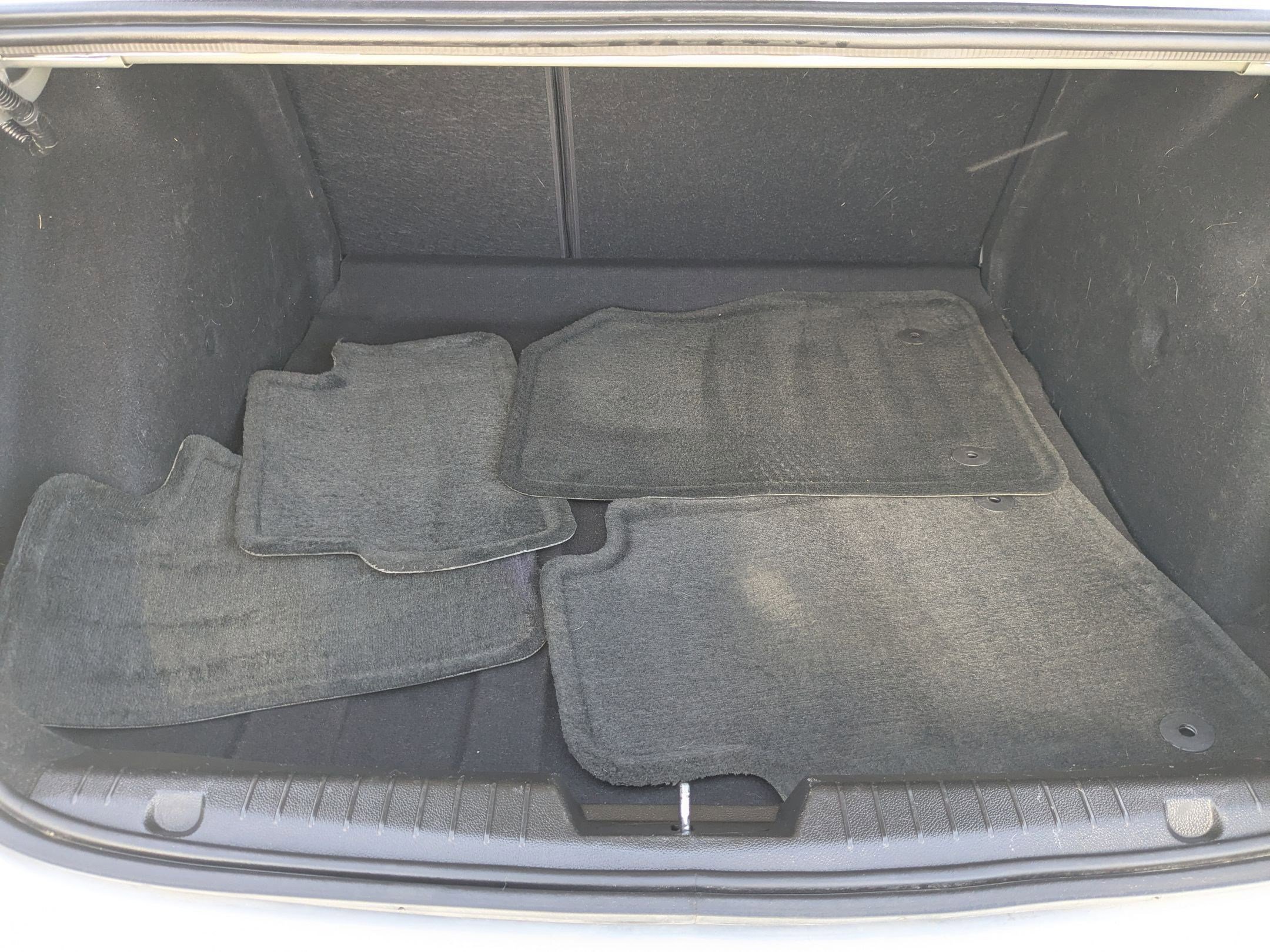 Used 2014 Chevrolet Cruze LT w/ RS Package image 30