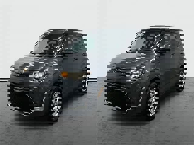 Used 2023 Kia Soul LX w/ Option Group 015 image 1