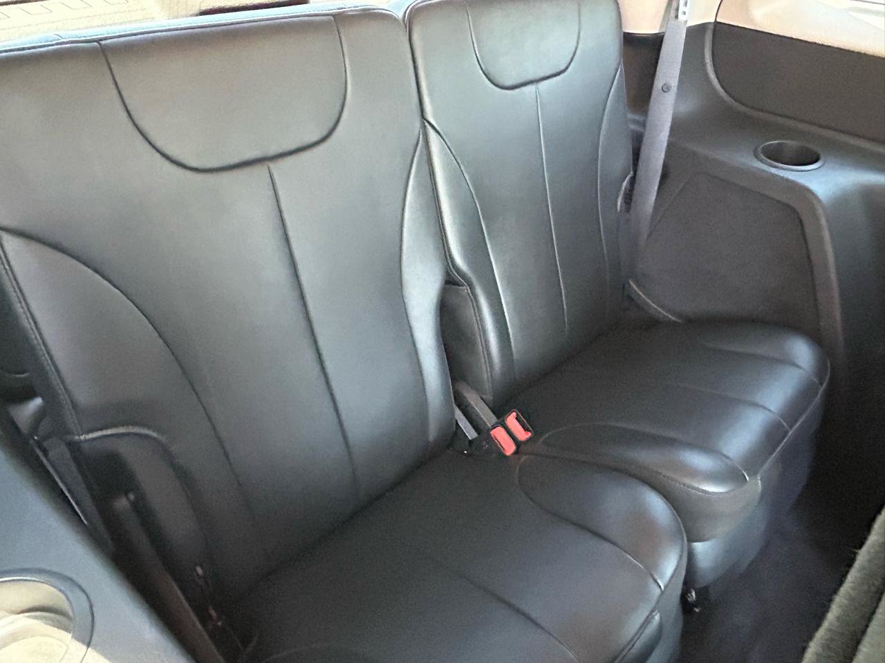 Used 2006 Chrysler Pacifica Touring FWD image 13