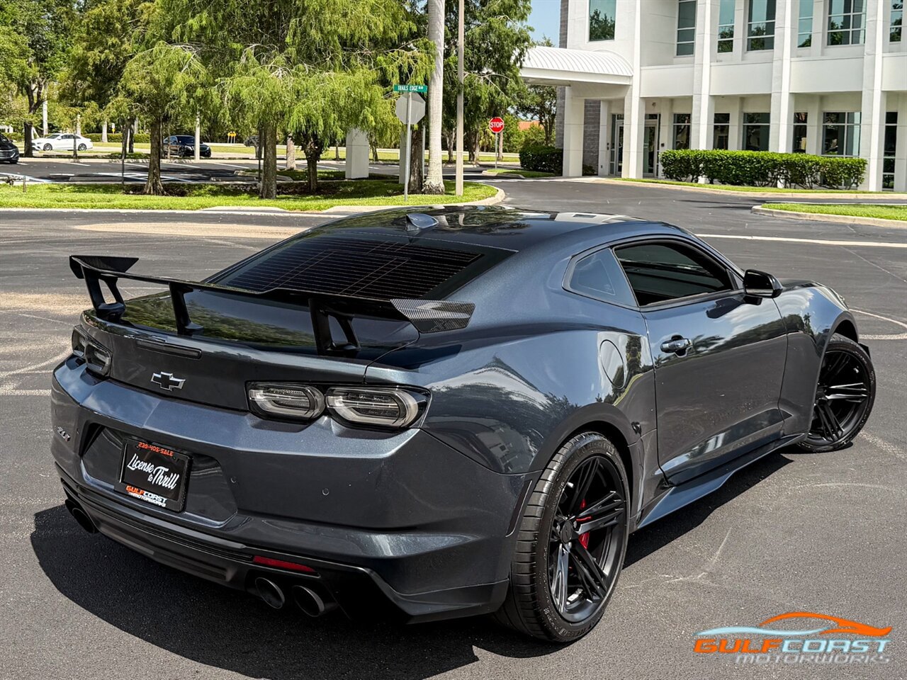 Used 2019 Chevrolet Camaro ZL1 RWD image 58