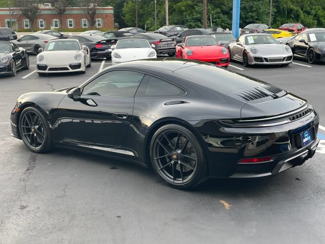 Used 2026 Porsche 911 Carrera GTS RWD image 9