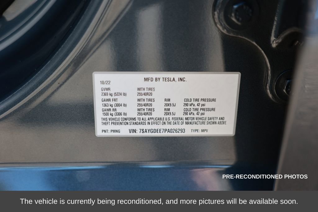 Used 2023 Tesla Model Y Long Range image 38