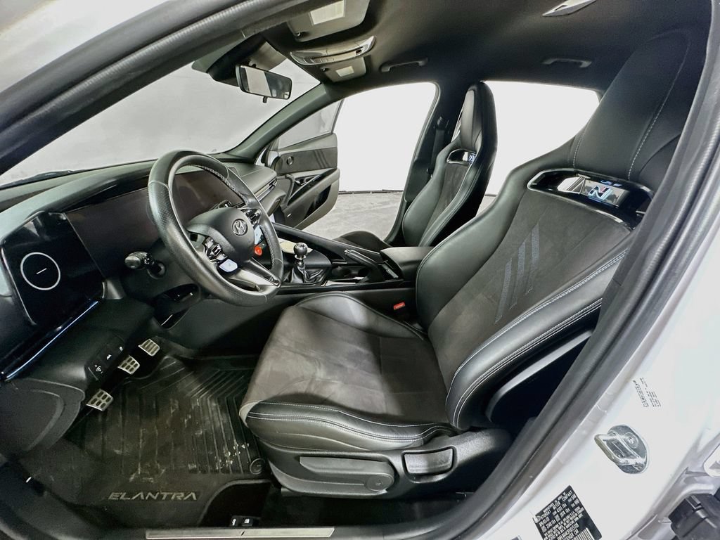 Used 2023 Hyundai Elantra N FWD image 15