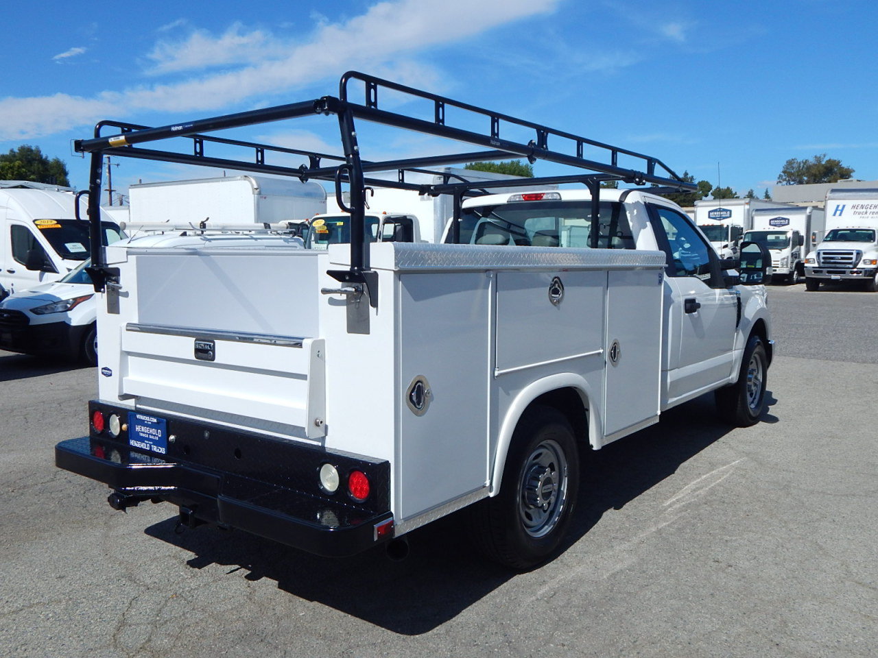 Used 2018 Ford F250 XL w/ Power Equipment Group RWD image 8