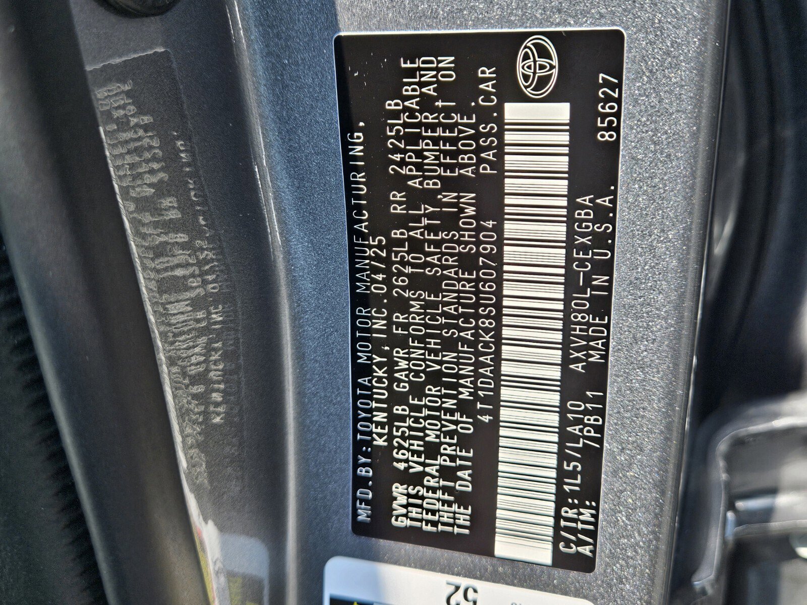 Used 2025 Toyota Camry XLE image 30