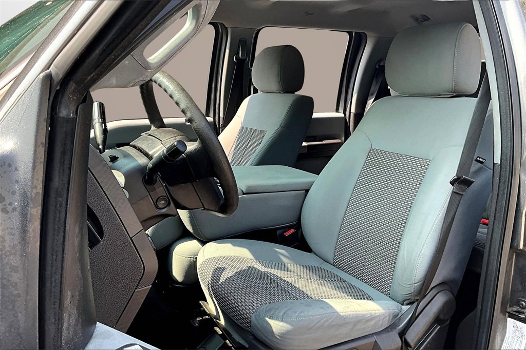 Used 2015 Ford F350 XLT w/ XTR Plus Package image 20