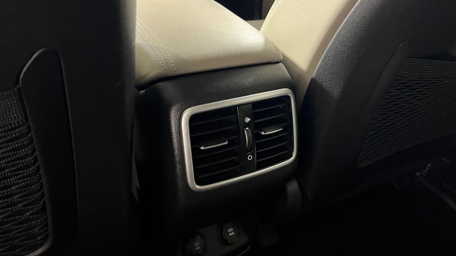 Used 2021 Kia Sportage EX image 33