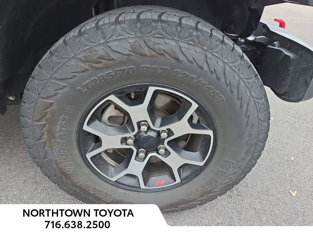 Used 2021 Jeep Wrangler Unlimited Rubicon image 2