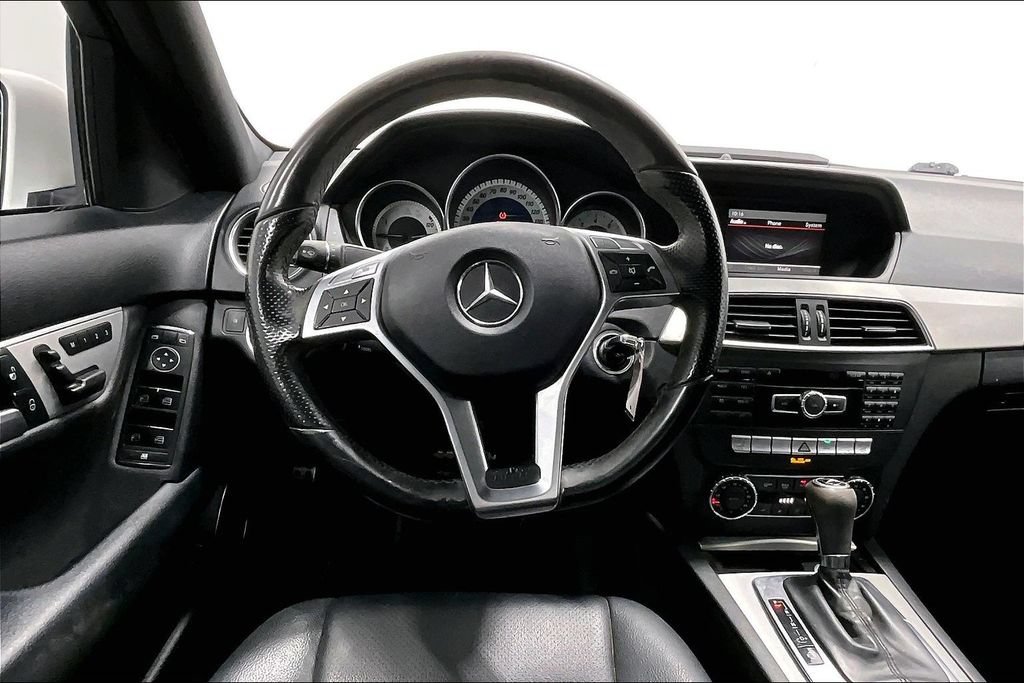 Used 2013 Mercedes-Benz C 300 4MATIC Sedan image 5