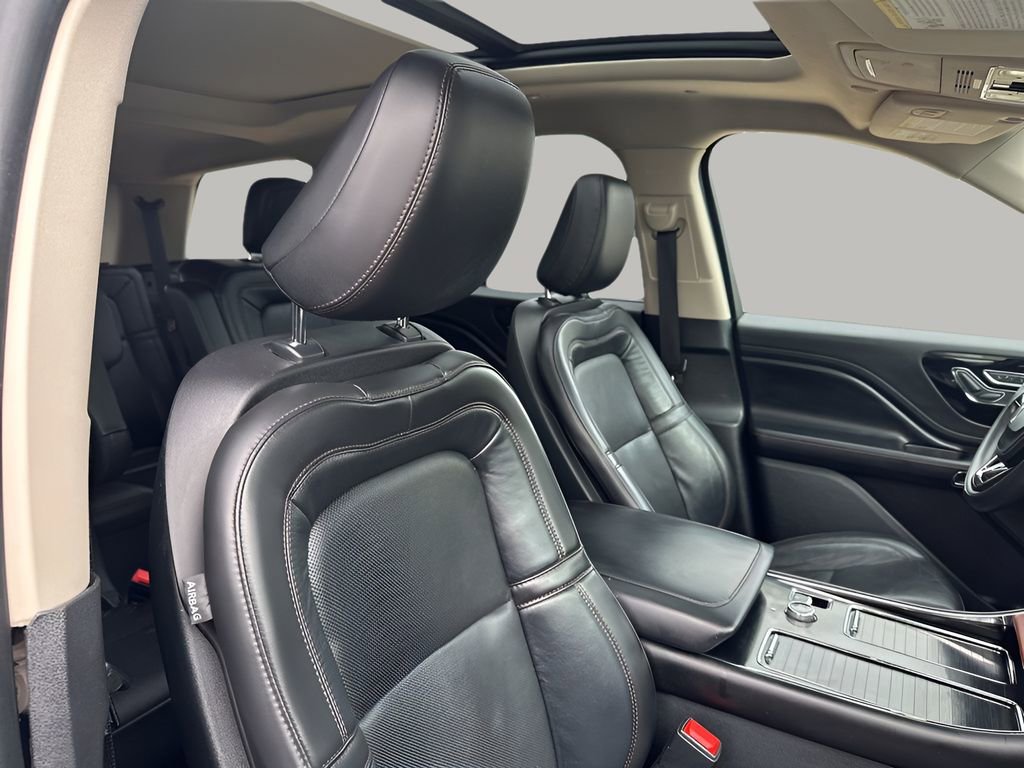 Used 2022 Lincoln Aviator Reserve w/ Elements Package Plus image 15