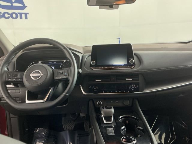 Used 2023 Nissan Rogue SV w/ SV Premium B Package image 34