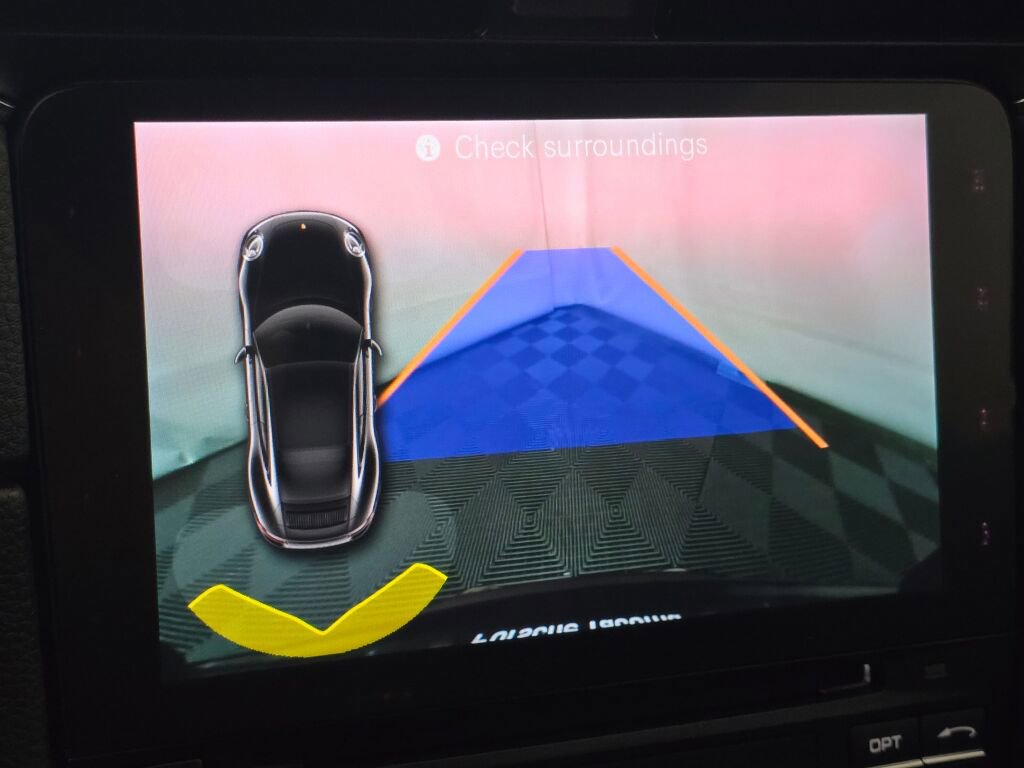 Certified 2018 Porsche 911 Carrera GTS RWD image 40