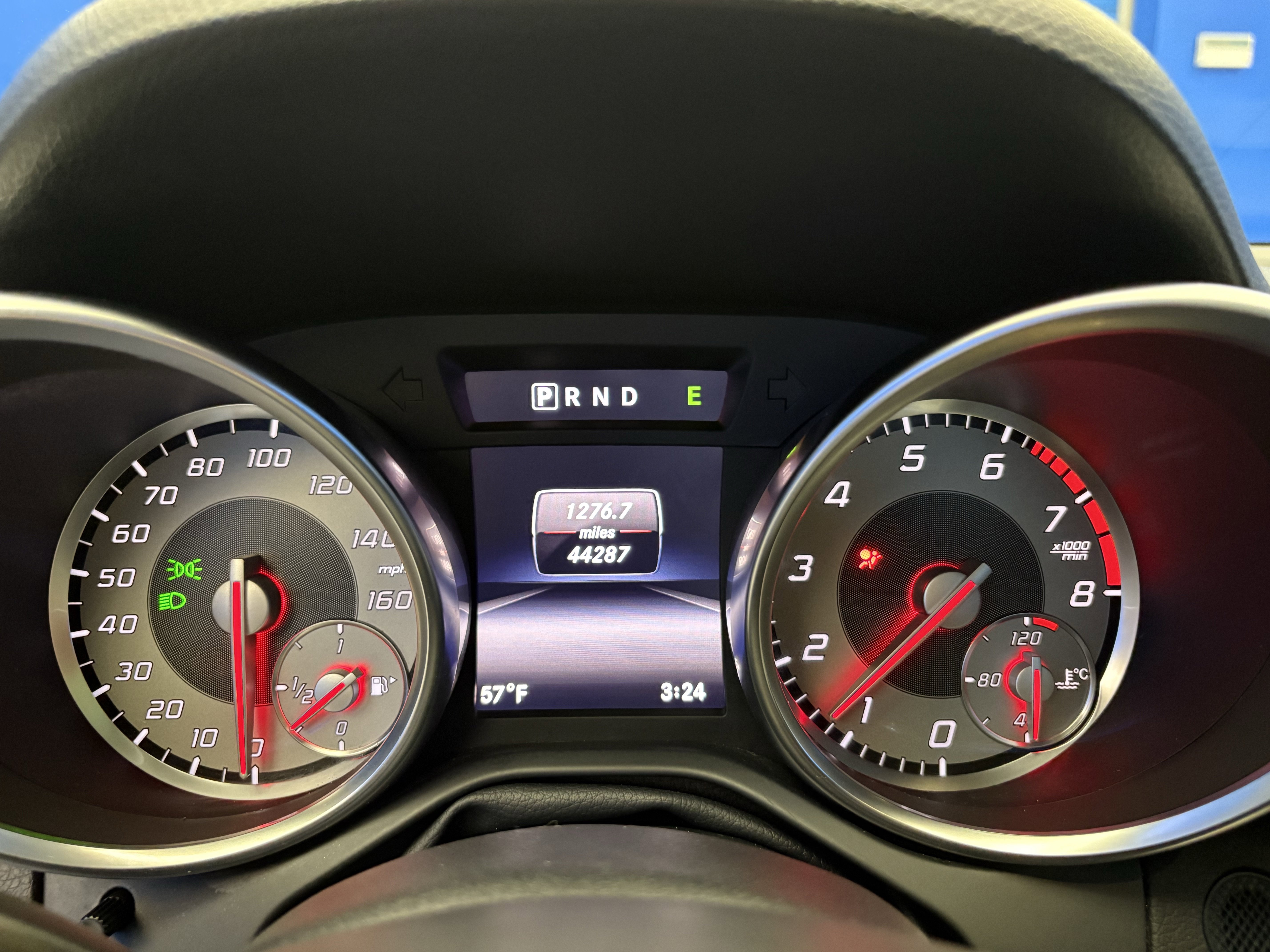 Used 2015 Mercedes-Benz SLK 250 image 17