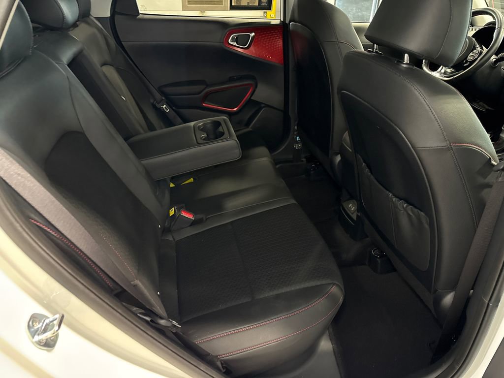 Used 2024 Kia Soul GT-Line w/ GT-Line Technology Package FWD image 14