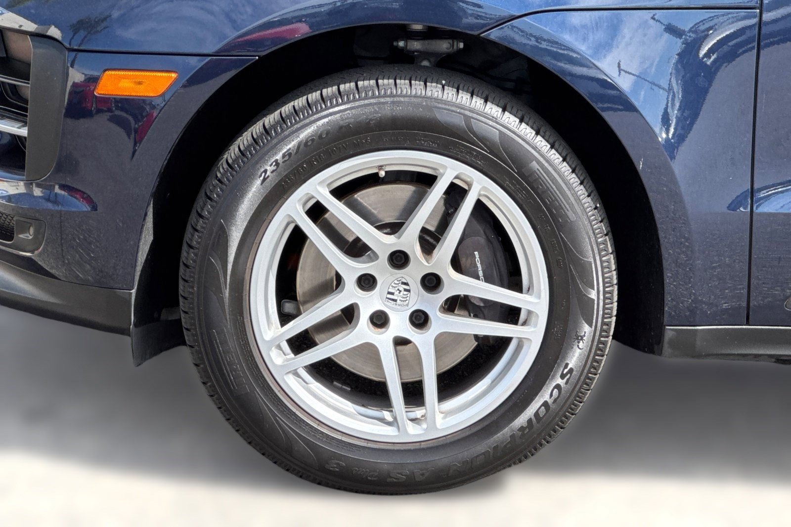 Used 2019 Porsche Macan image 11