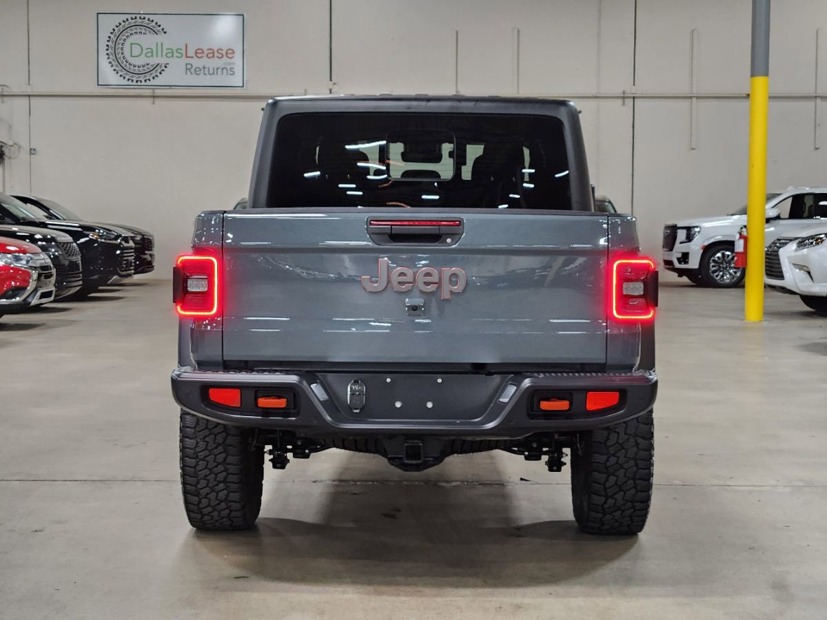 Used 2024 Jeep Gladiator Mojave w/ Technology Group AWD/4WD image 10