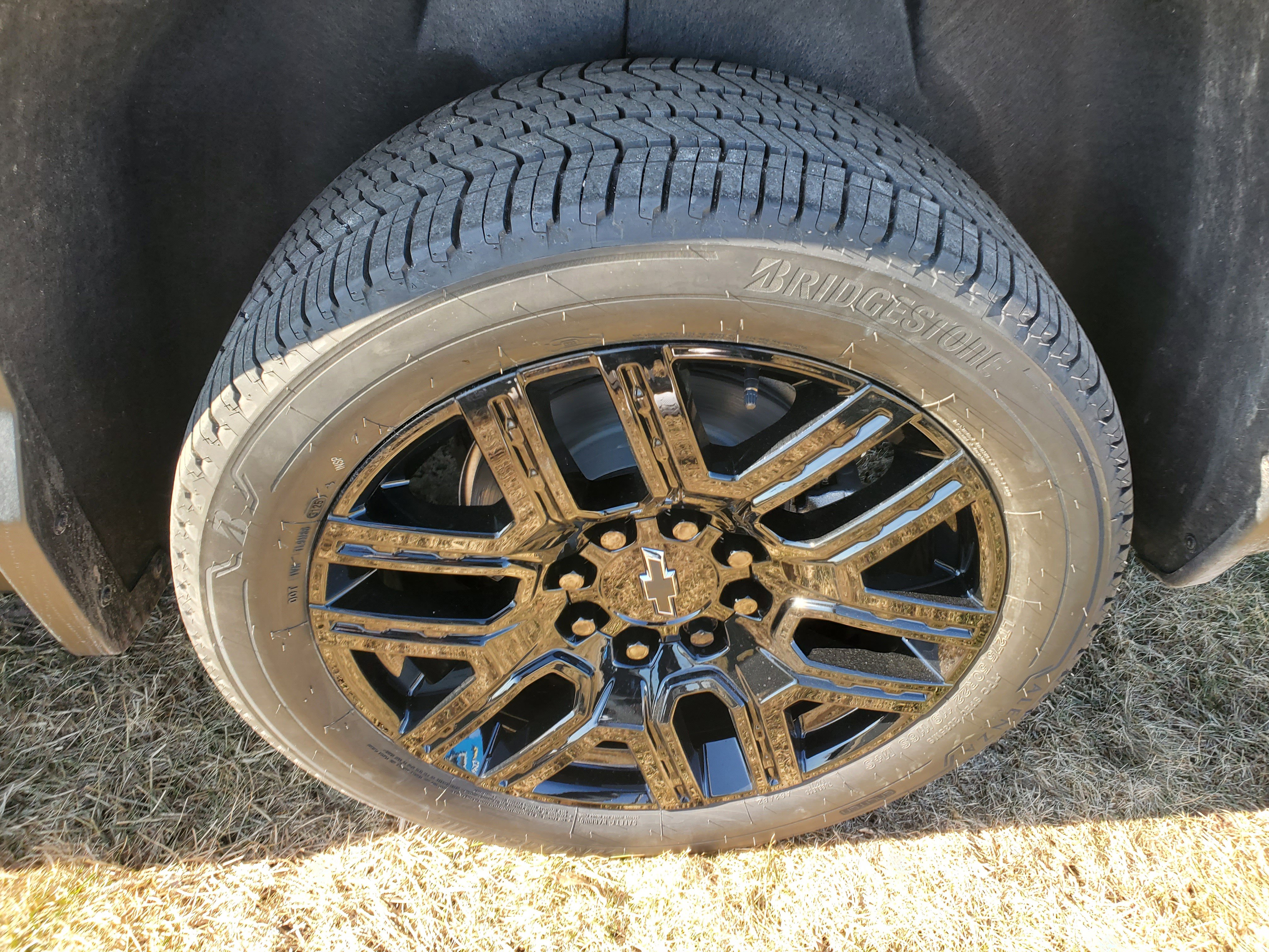 New 2026 Chevrolet Silverado EV LT w/ Plus Package image 29