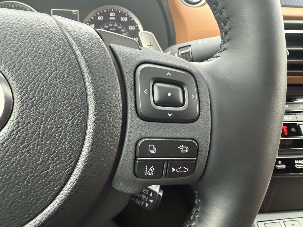 Used 2025 Lexus IS 350 F Sport image 21