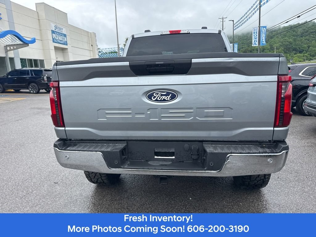 Used 2025 Ford F150 XLT w/ Equipment Group 301A Standard AWD/4WD image 7