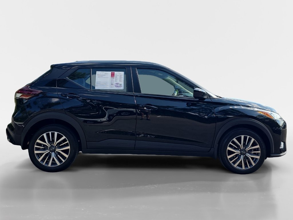 Certified 2024 Nissan Kicks SV image 6