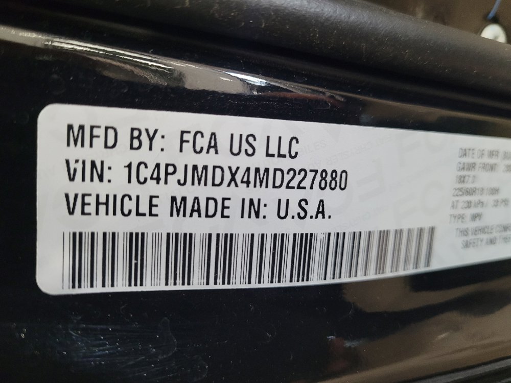 Used 2021 Jeep Cherokee Limited AWD/4WD image 33