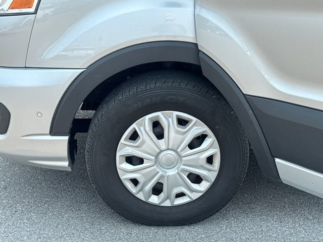 Used 2022 Ford Transit 350 XLT RWD image 25
