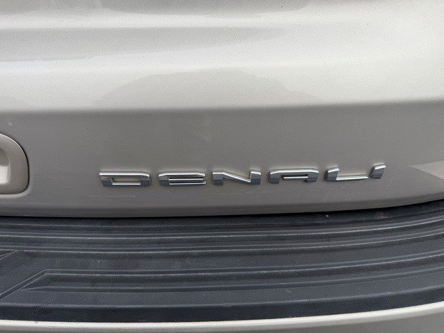 Certified 2023 GMC Yukon XL Denali Ultimate w/ LPO, Floor Liner Package image 12