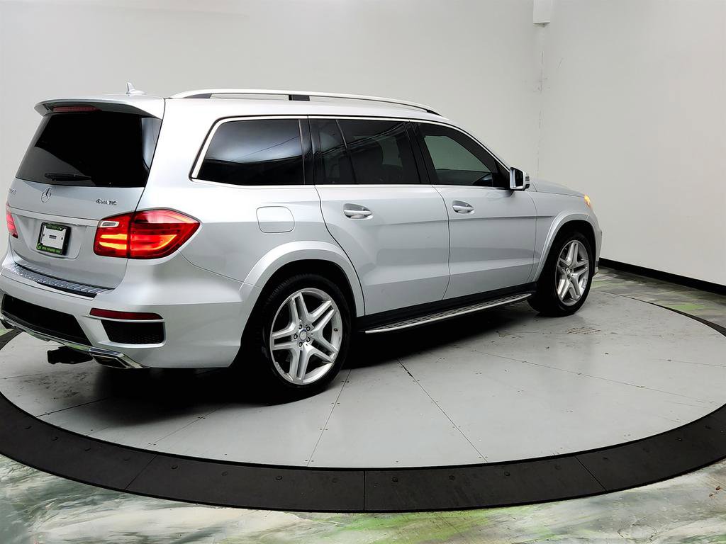 Used 2014 Mercedes-Benz GL 550 4MATIC image 5
