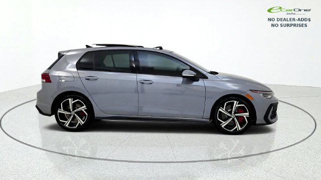 Used 2025 Volkswagen GTI SE FWD image 10