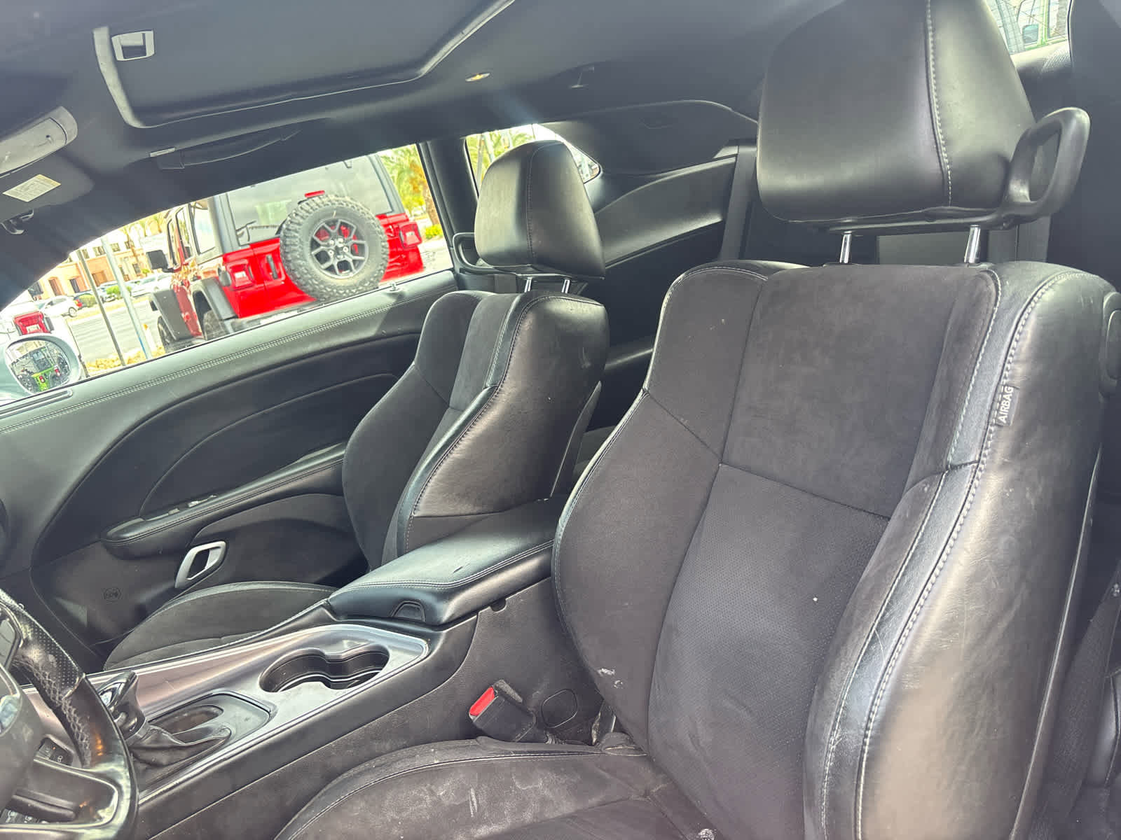 Used 2022 Dodge Challenger GT w/ Plus Package image 14