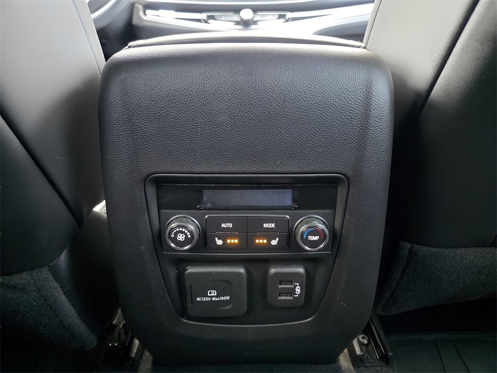 Used 2024 Buick Enclave Avenir w/ Avenir Technology Package image 18